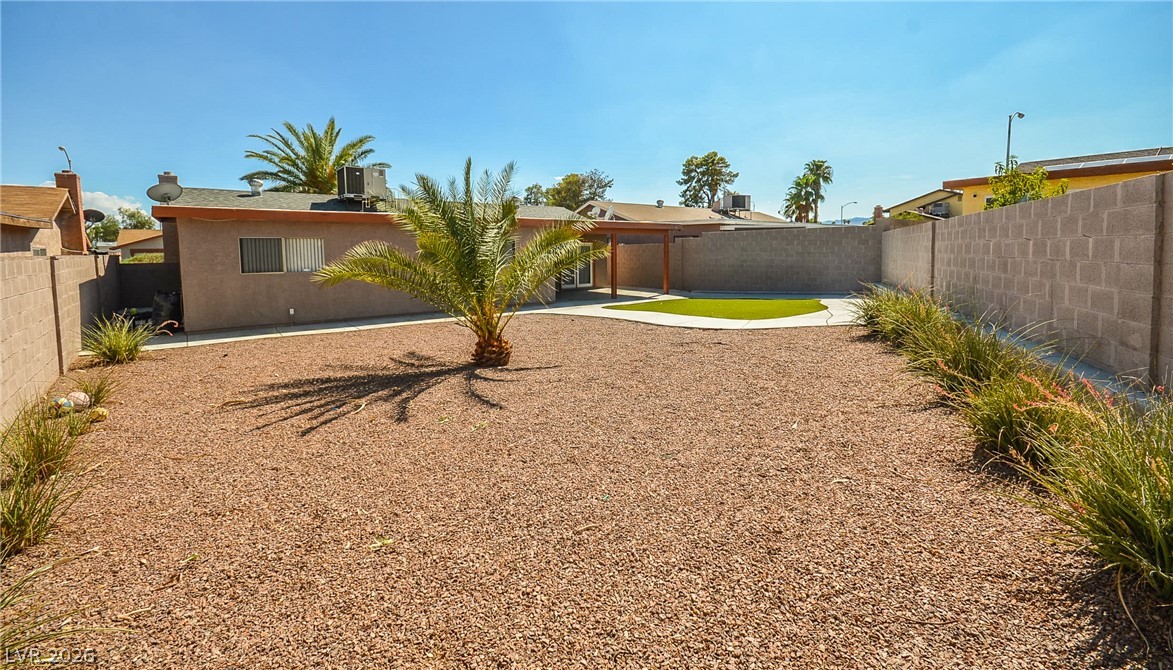 6772 Carrera Drive Property Photo 10