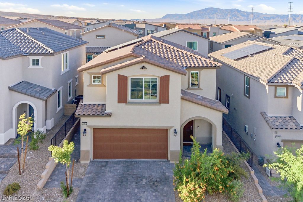 10946 Fennel Avenue Property Photo 3