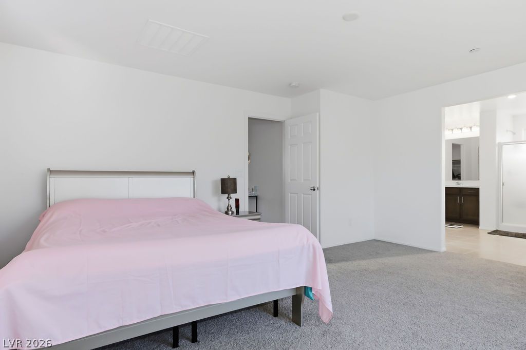 10946 Fennel Avenue Property Photo 27