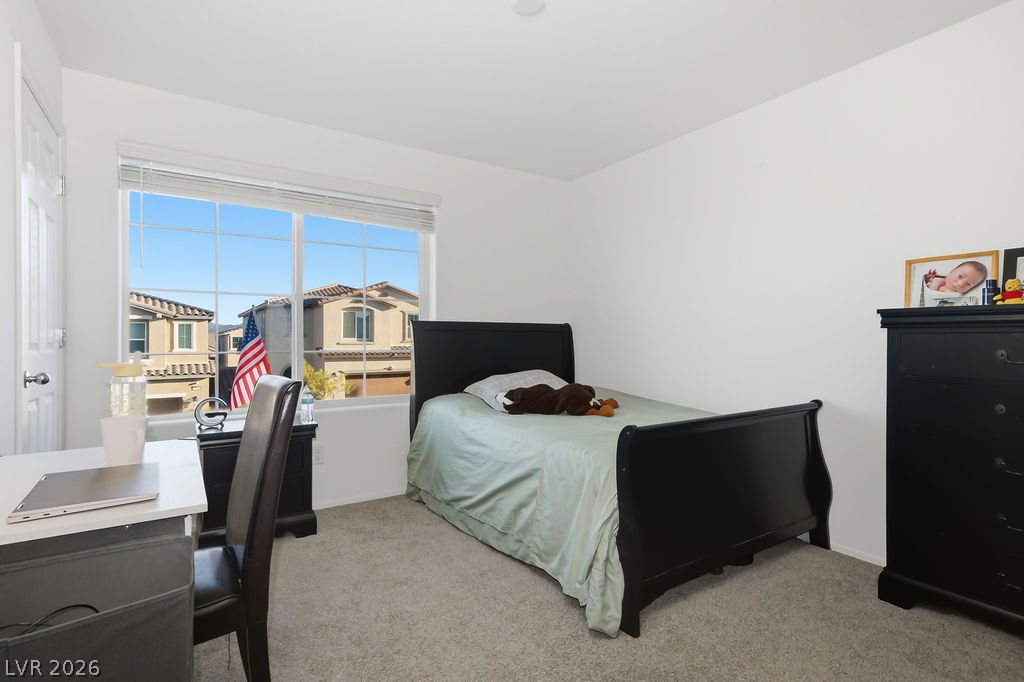 10946 Fennel Avenue Property Photo 34