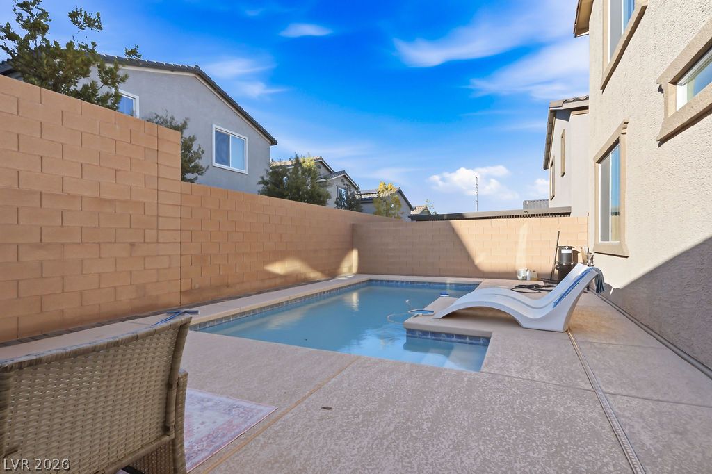10946 Fennel Avenue Property Photo 35