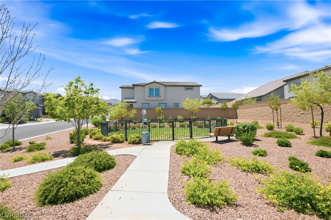10946 Fennel Avenue Property Photo 38