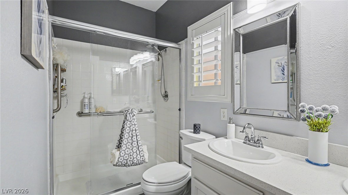 405 Breeze Way Property Photo 30