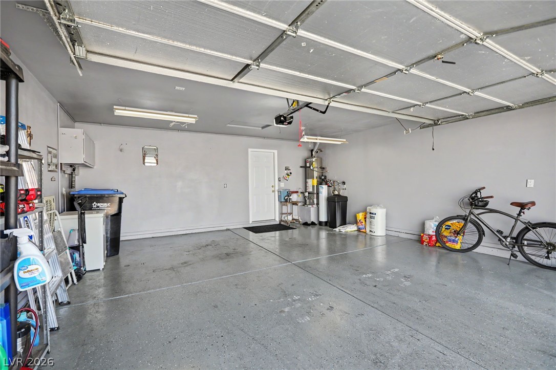 405 Breeze Way Property Photo 31