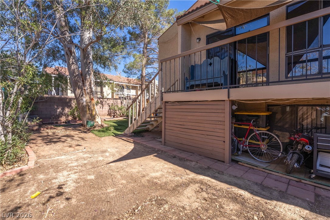 1304 Capri Drive A Property Photo 18
