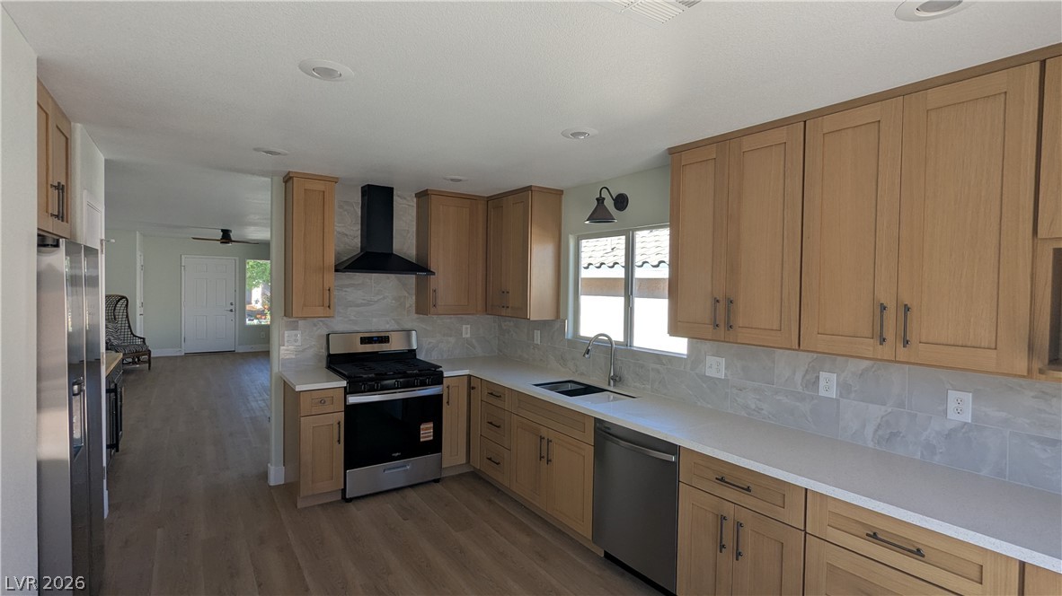 2818217 Property Photo 6