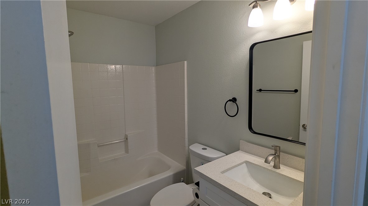 2818217 Property Photo 12