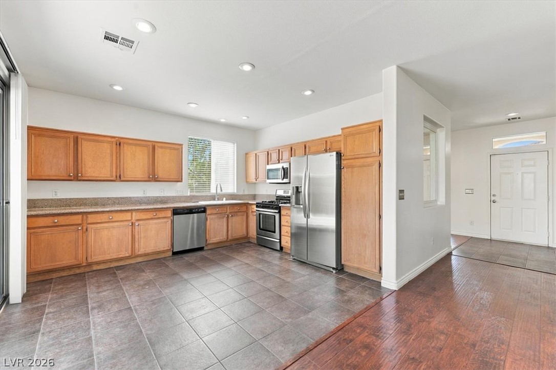 10500 Jeremy Pointe Avenue Property Photo 7