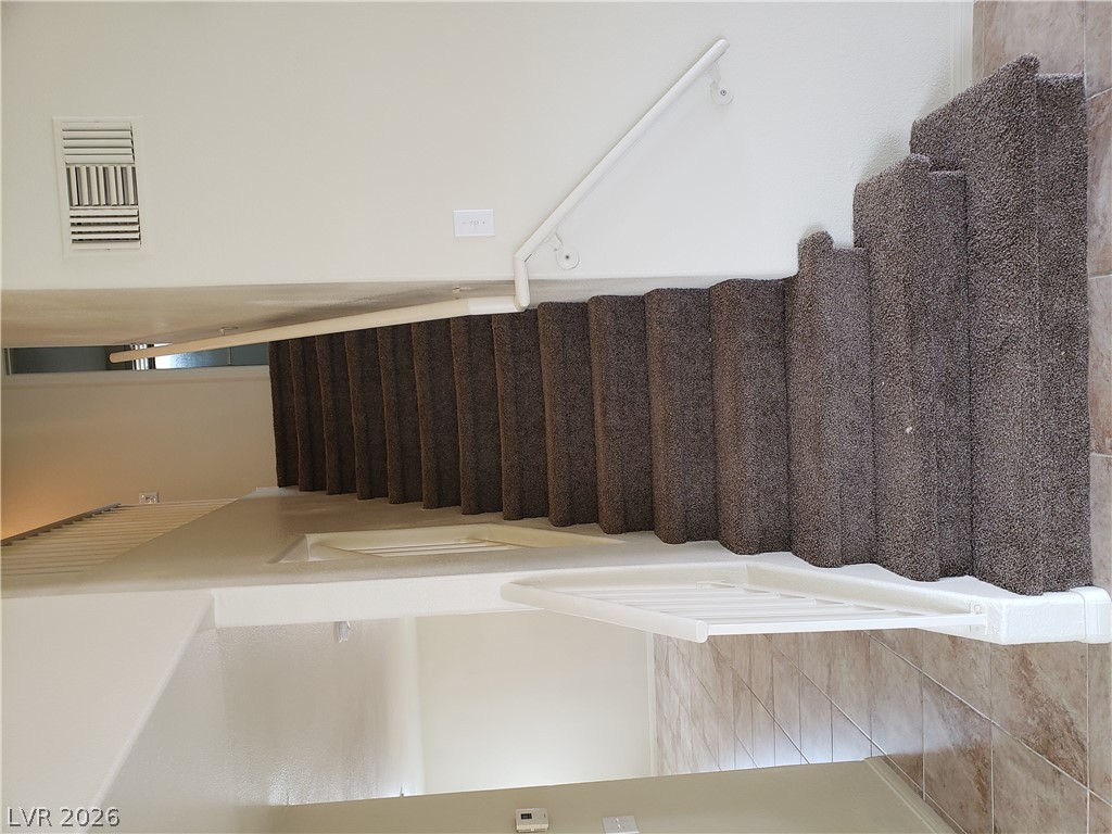 6633 Genevieve Court Property Photo 12