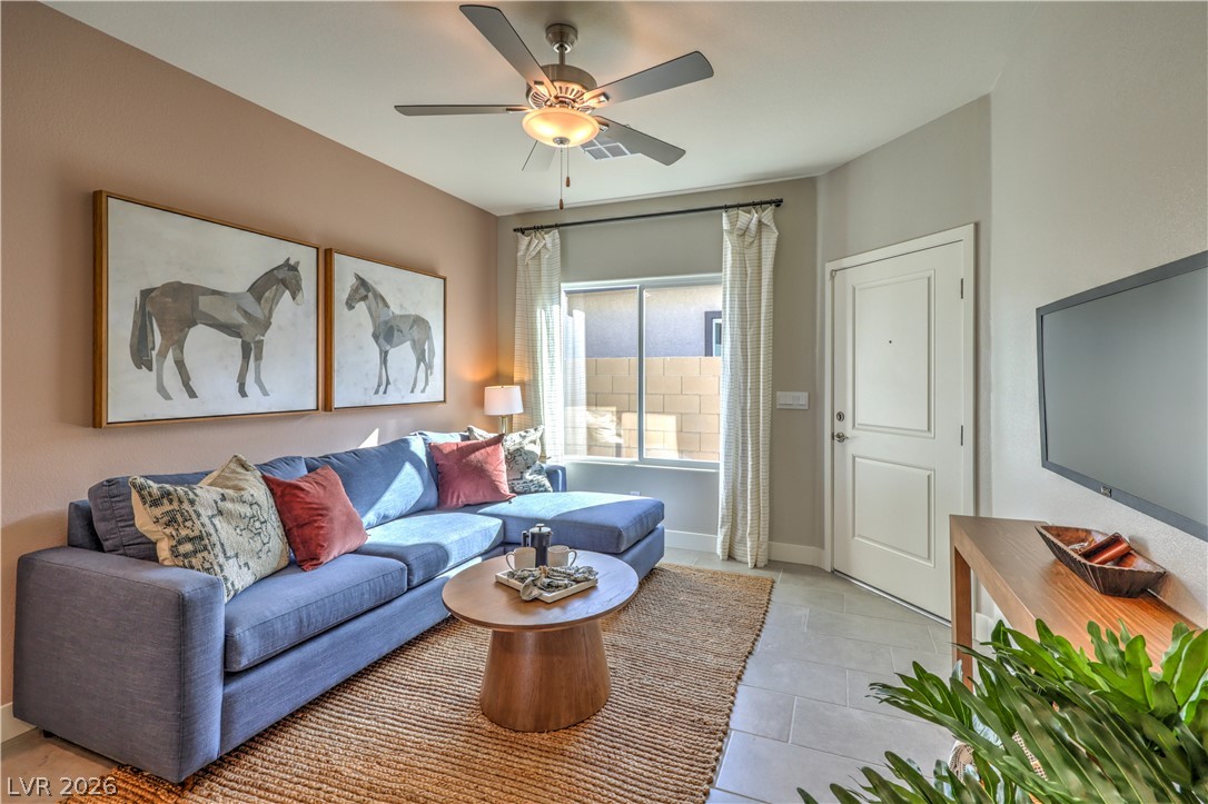 1044 Gentle Swan Street Property Photo 21