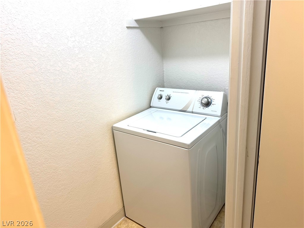 221 Mission Newport Lane 206 Property Photo 13
