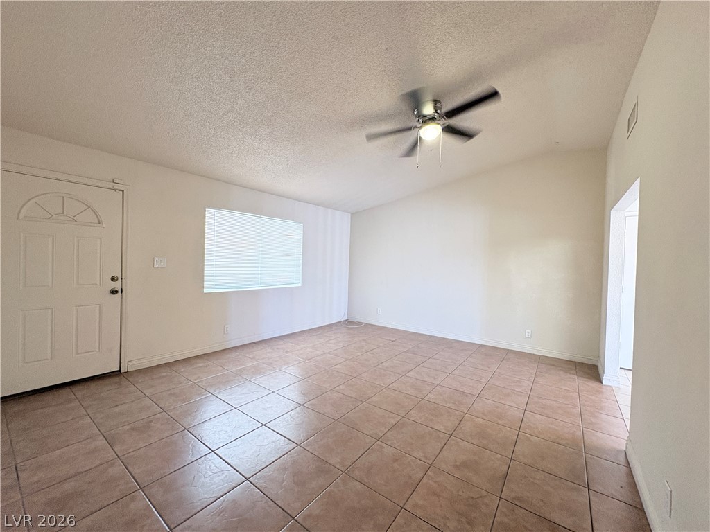 1518 Dawley Street Property Photo 4
