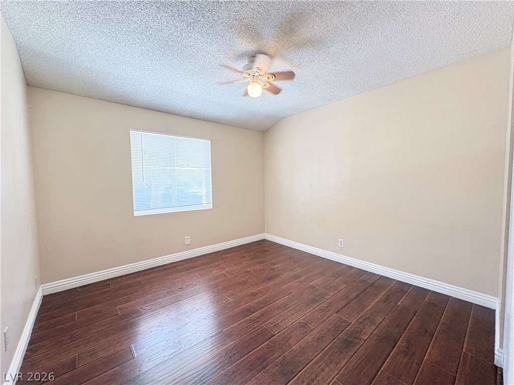 1518 Dawley Street Property Photo 18