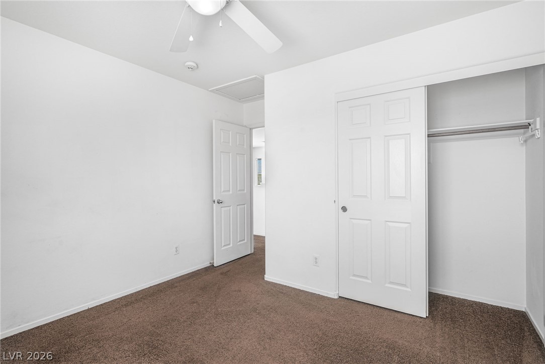 5552 Overlook Valley Street Property Photo 20