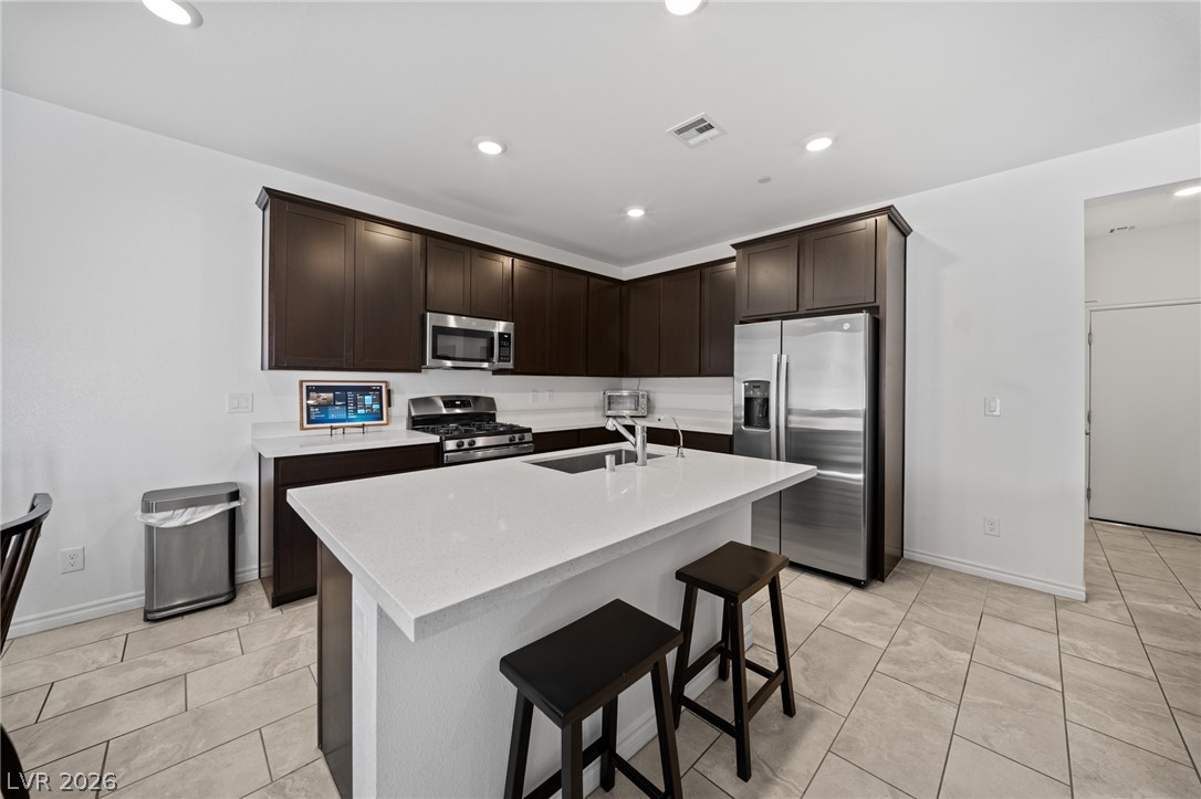 1543 Eliana Crossing Place Property Photo 4