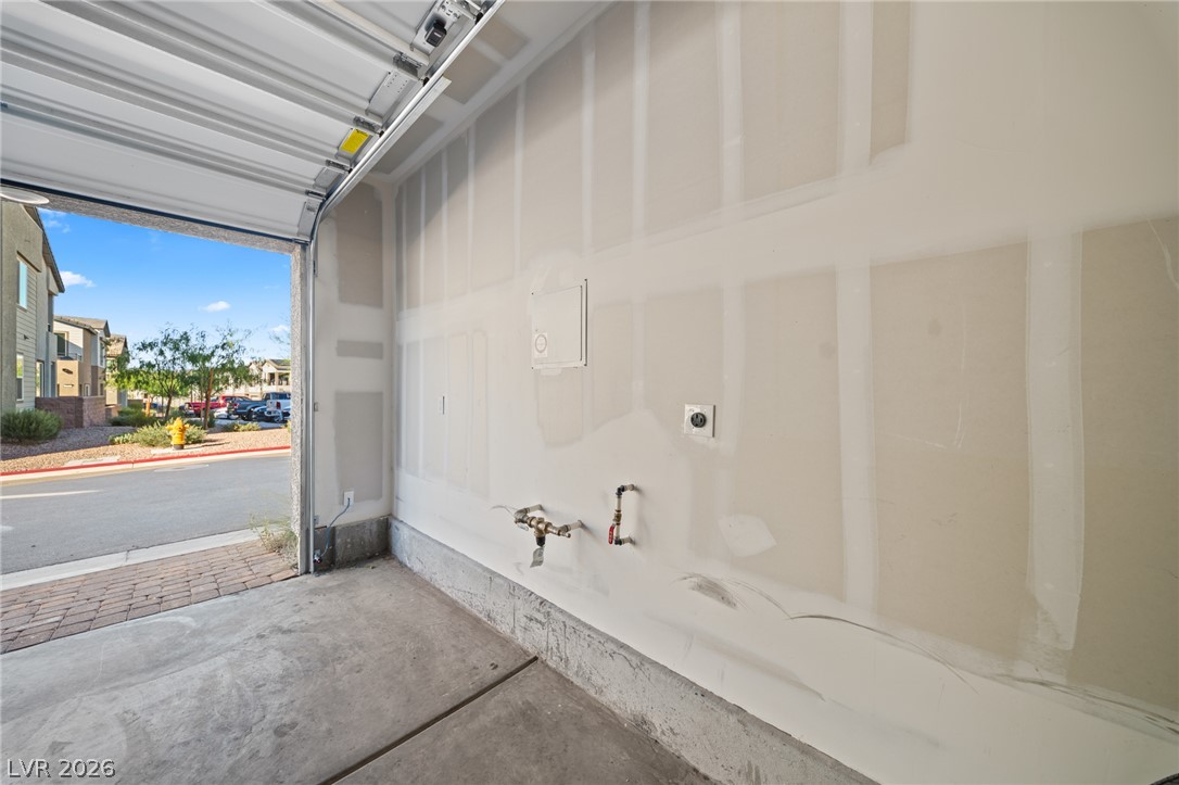 1543 Eliana Crossing Place Property Photo 34