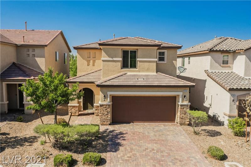 9940 Sunriver Meadows Avenue Property Photo 2