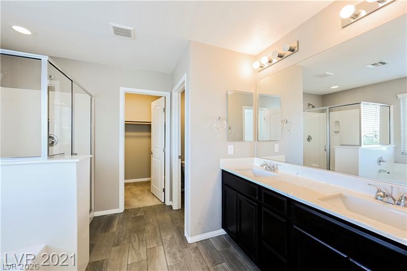 9940 Sunriver Meadows Avenue Property Photo 20