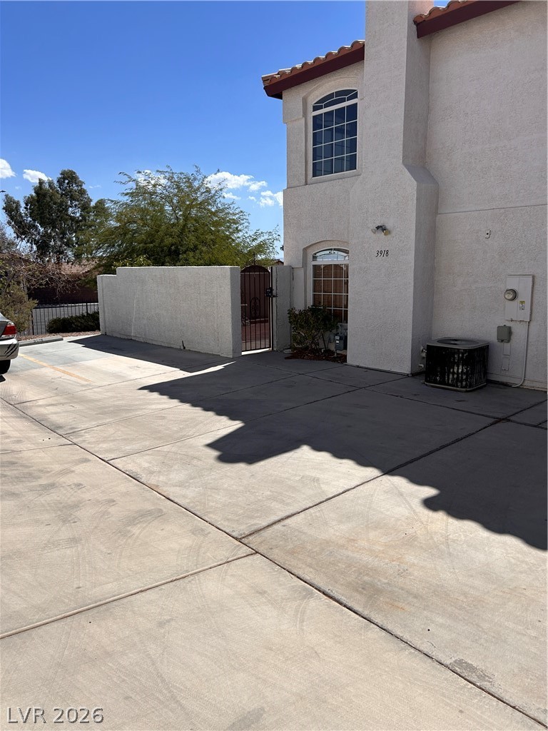 3918 Starfield Lane Property Photo 1