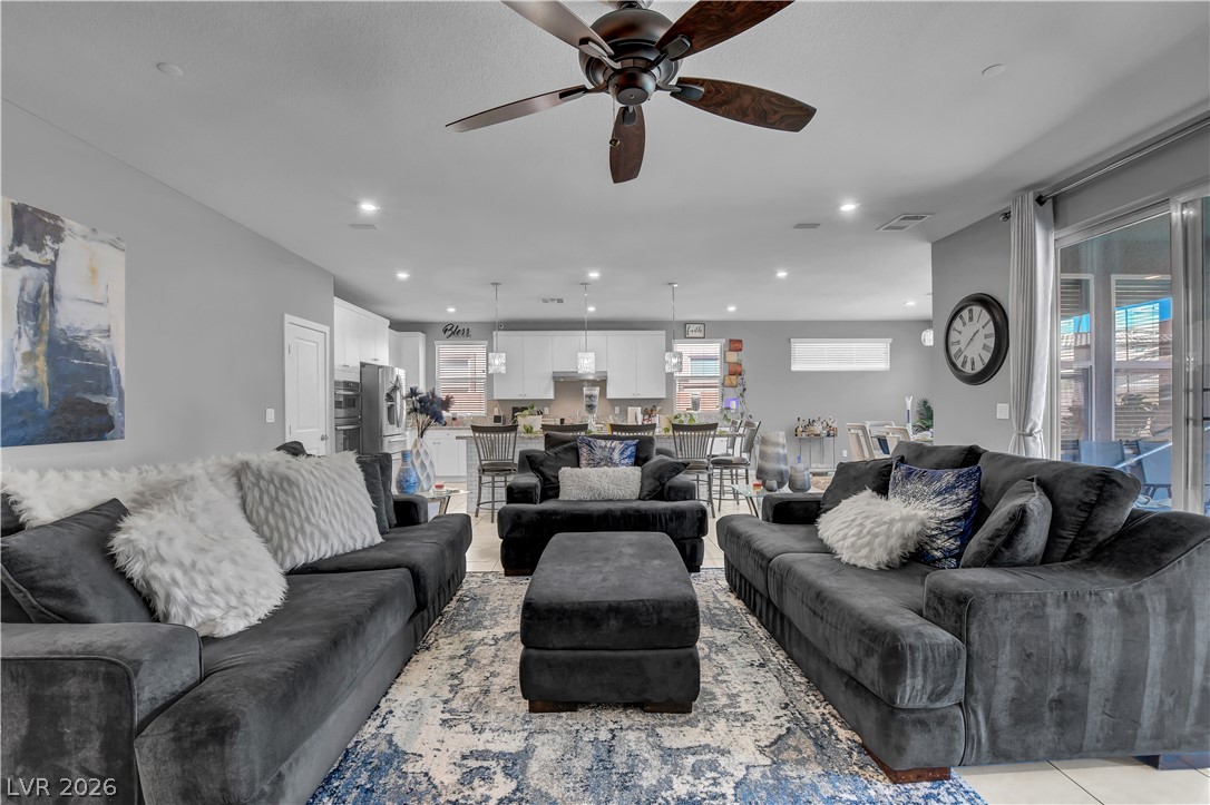 6834 Moorland Street Property Photo 15