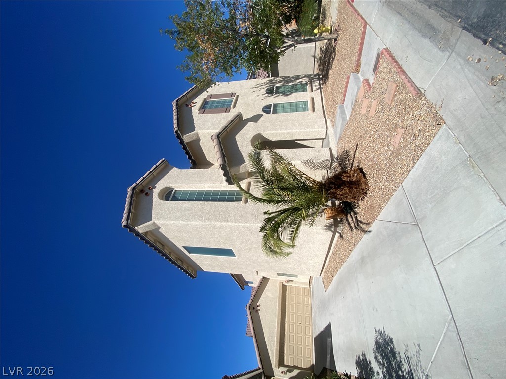 2818240 Property Photo 2