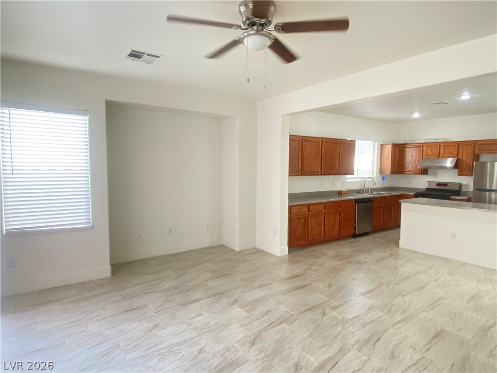 2818240 Property Photo 10