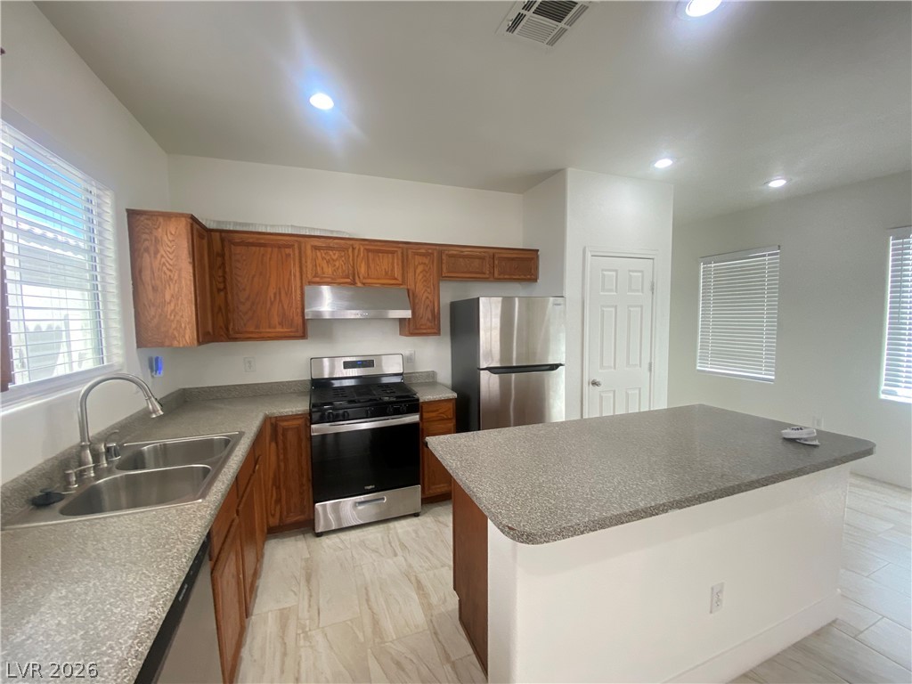 2818240 Property Photo 13