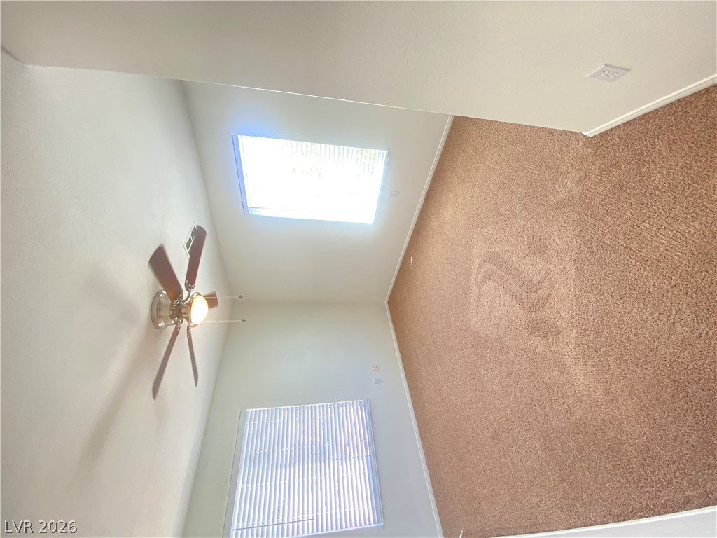2818240 Property Photo 19