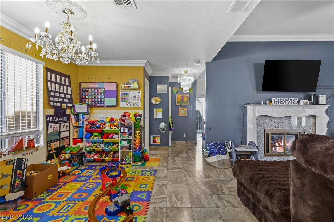 3910 Gulliver Street Property Photo 5