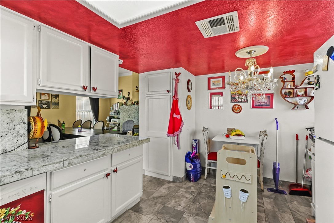 3910 Gulliver Street Property Photo 15