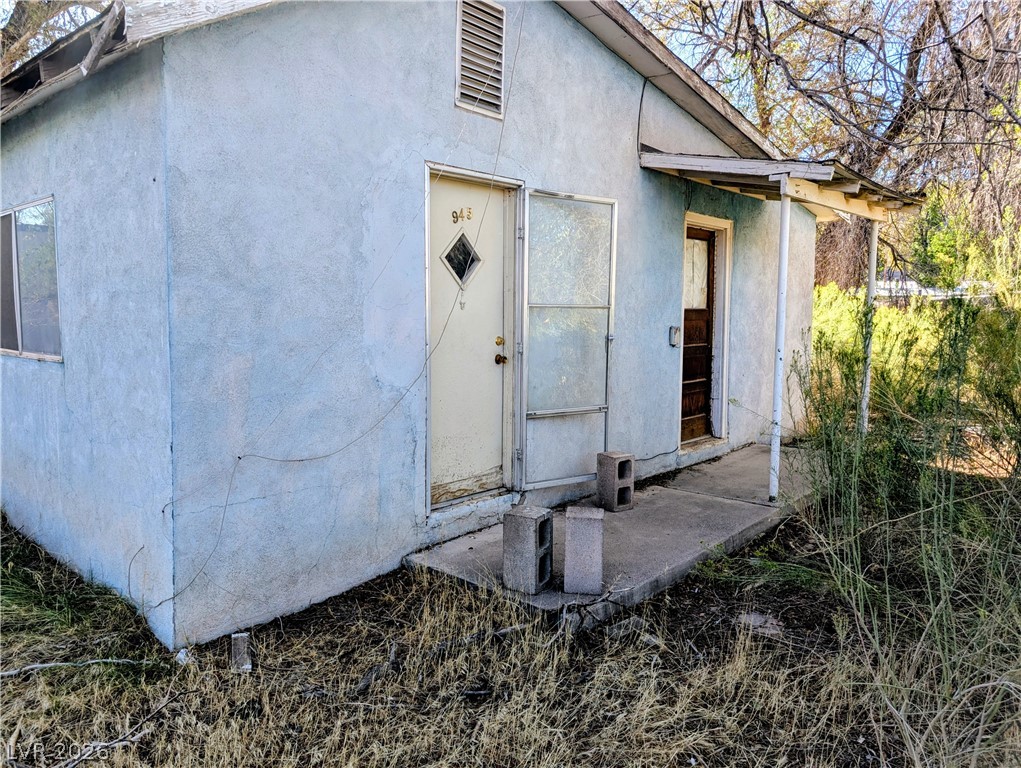 945 Lincoln Street Property Photo 1