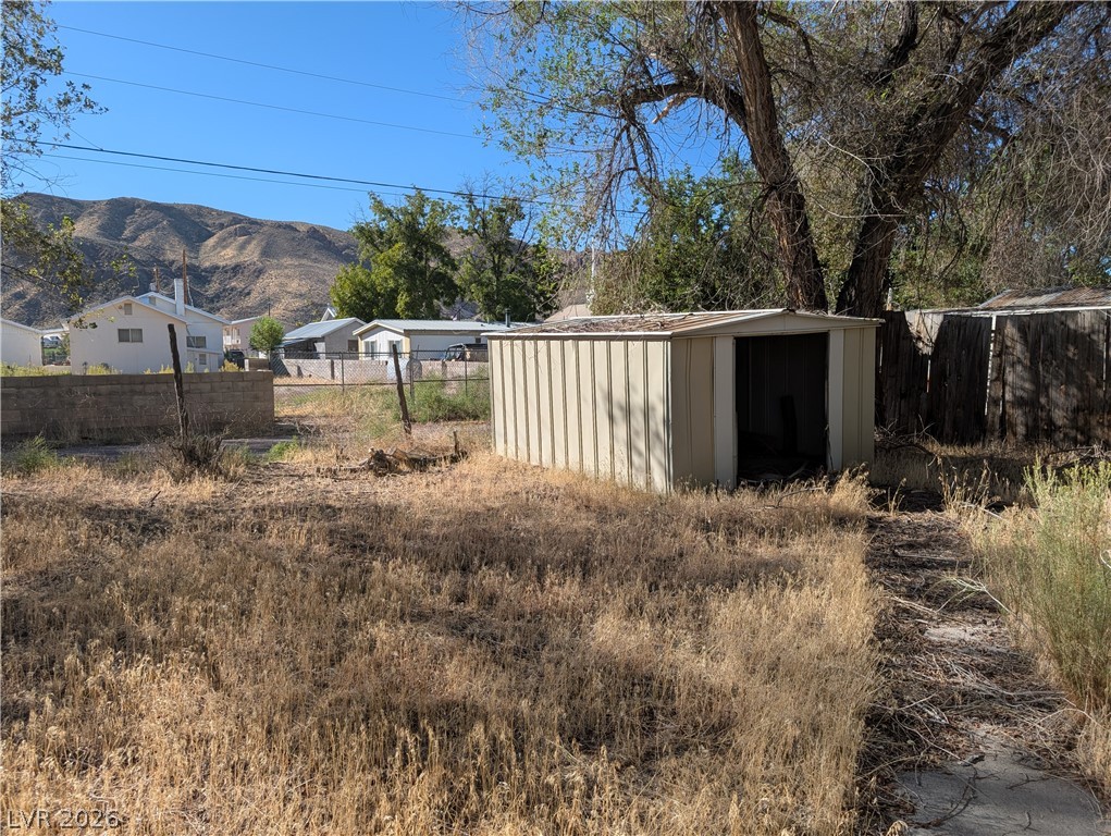 945 Lincoln Street Property Photo 4