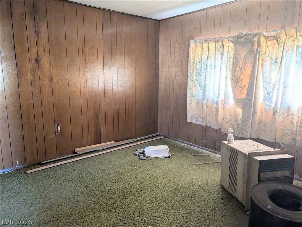945 Lincoln Street Property Photo 5