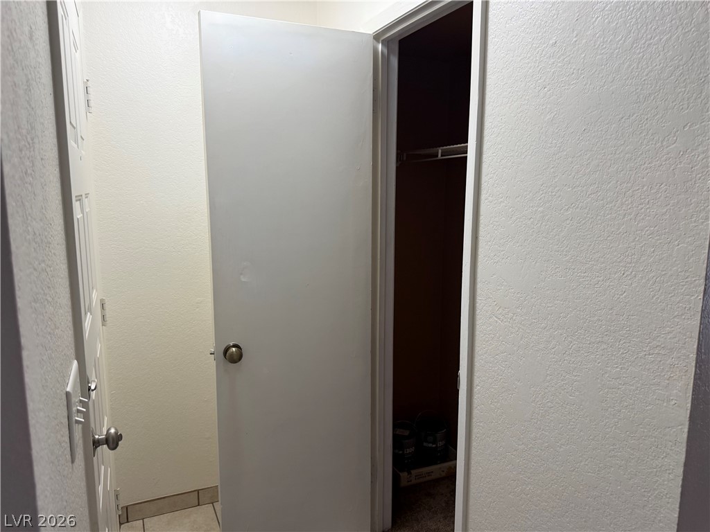 562 Sellers Place Property Photo 3