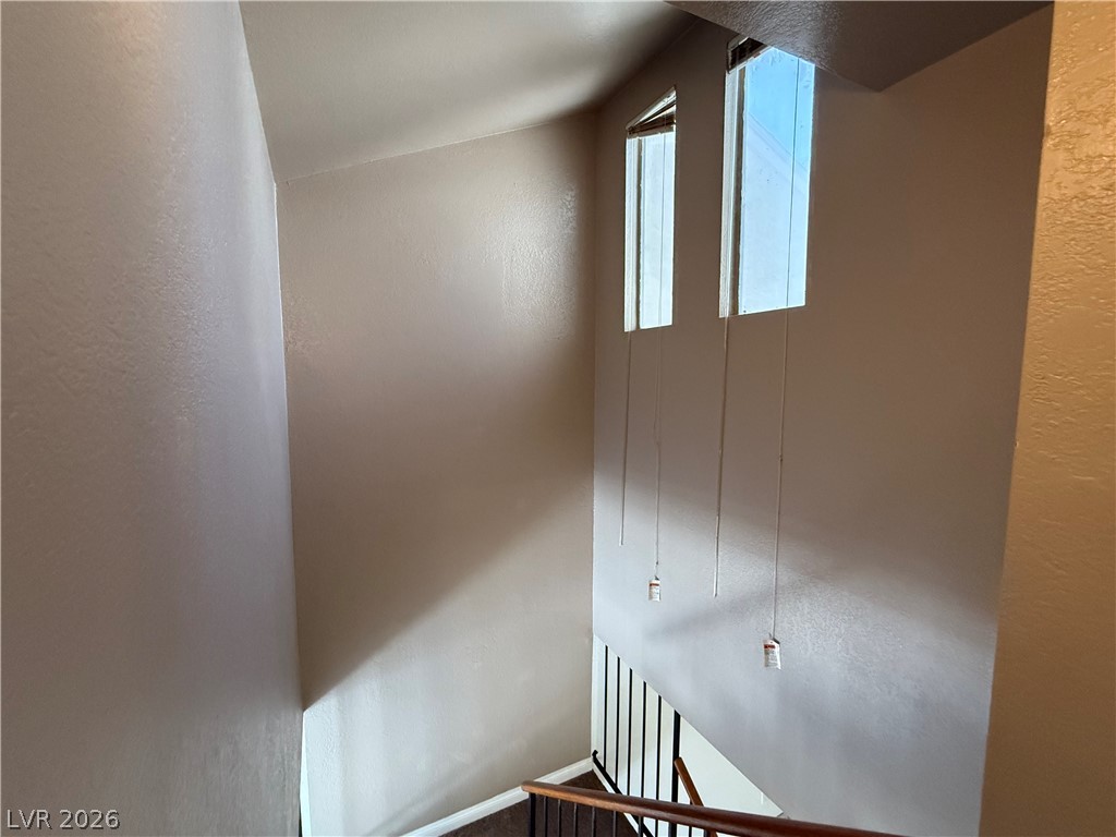 562 Sellers Place Property Photo 18