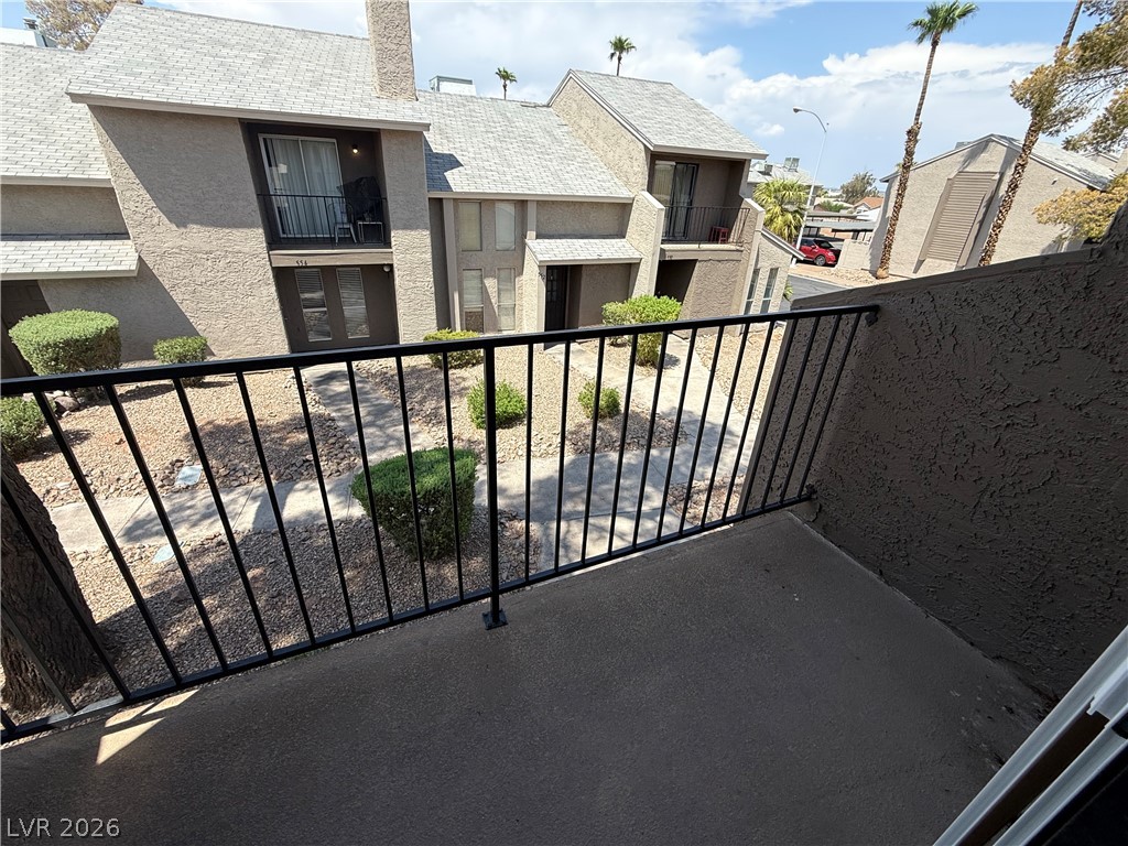 562 Sellers Place Property Photo 25