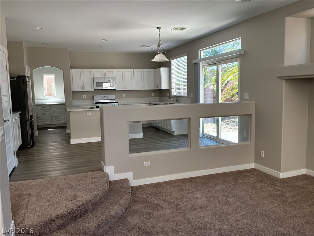 9041 Rendon Street Property Photo 9