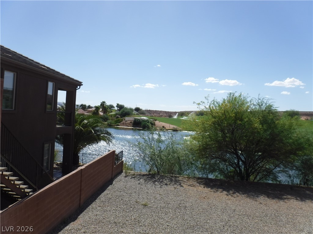 654 Paloma Circle Property Photo 2