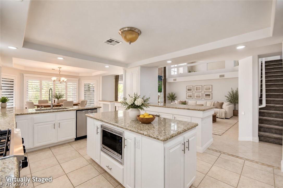 9143 Amber Waves Street Property Photo 13