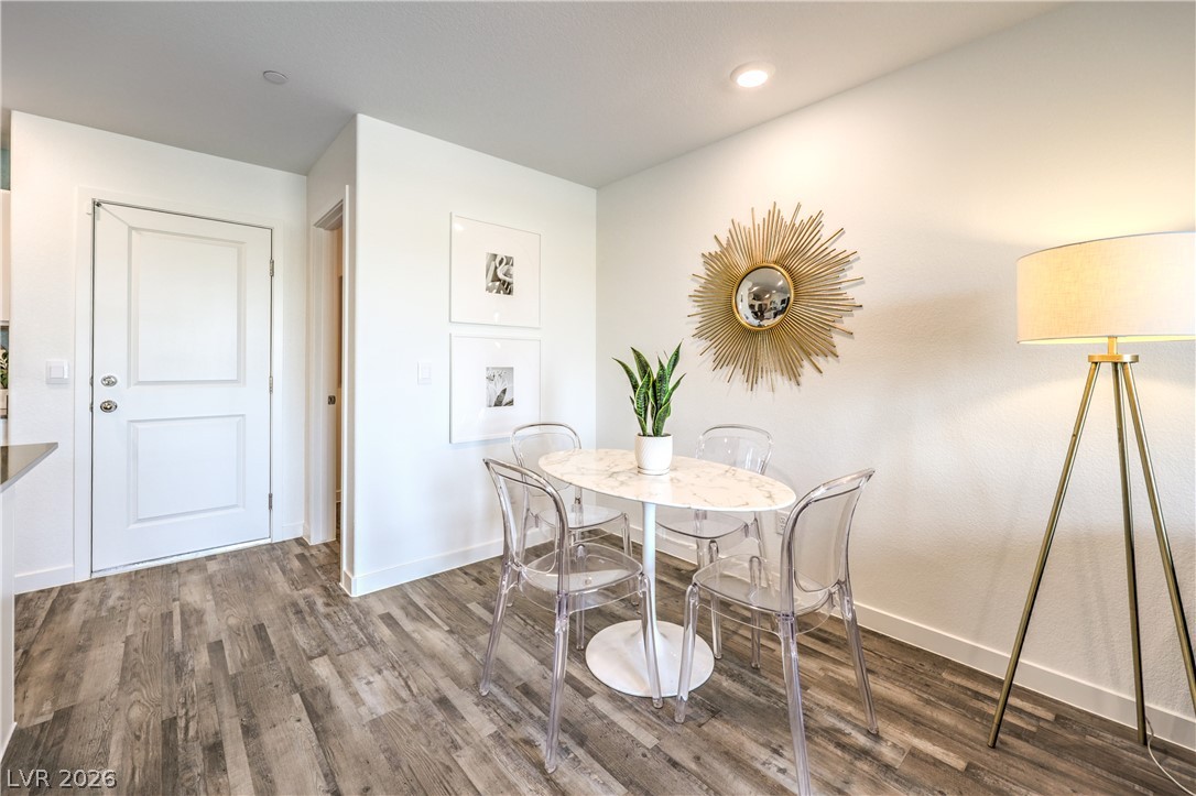 919 Black Heron Street Property Photo 10