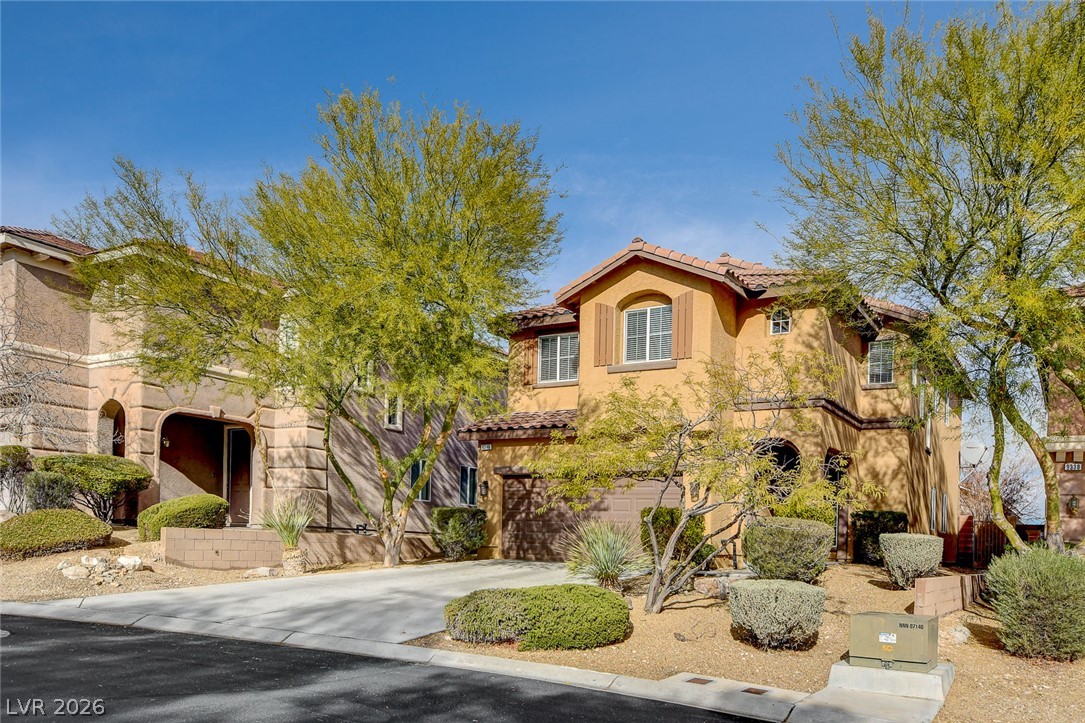 9346 Horse Canyon Drive Property Photo 2