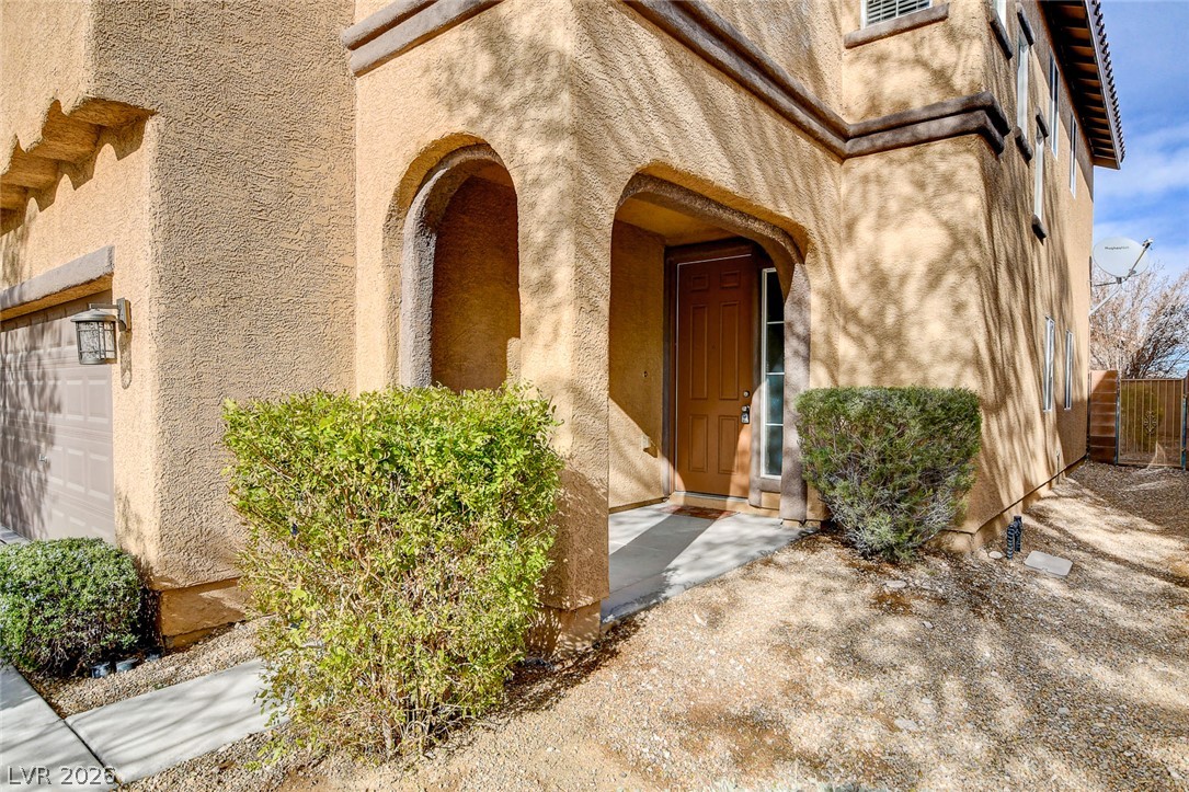 9346 Horse Canyon Drive Property Photo 4