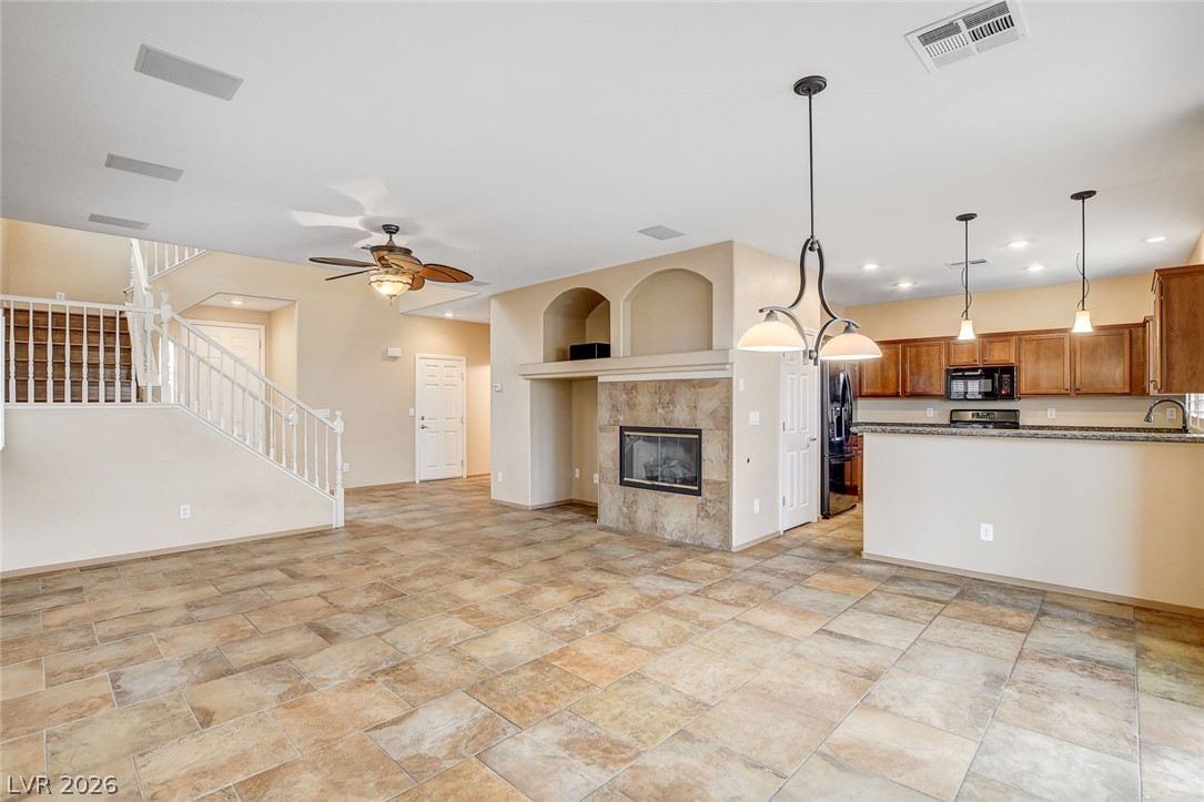 9346 Horse Canyon Drive Property Photo 10