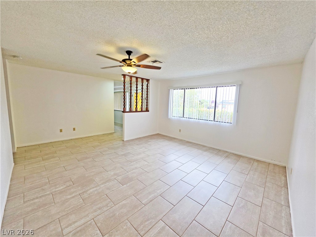 721 East Calvada Boulevard Property Photo 6