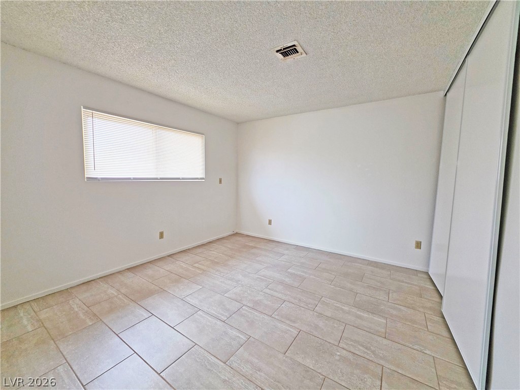 721 East Calvada Boulevard Property Photo 15