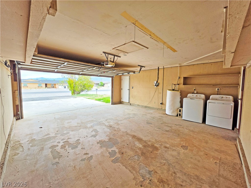 721 East Calvada Boulevard Property Photo 24
