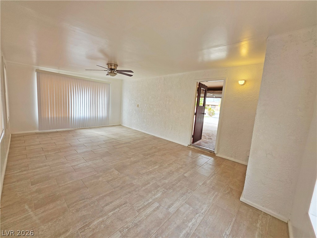 721 East Calvada Boulevard Property Photo 29