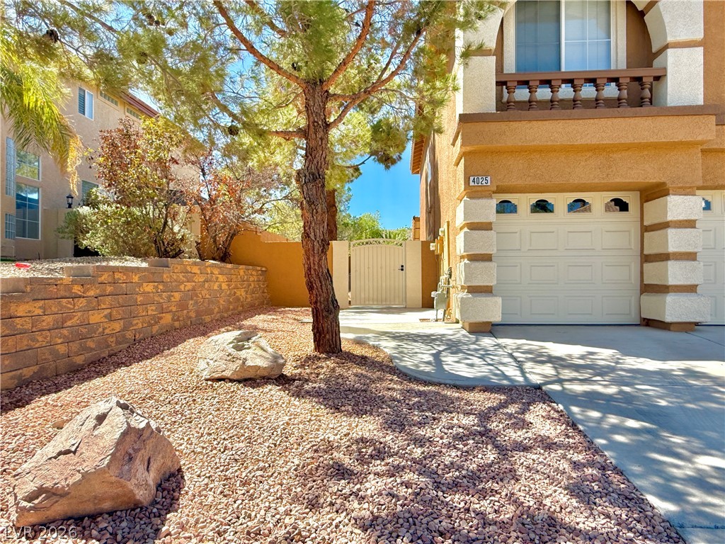 4025 Antique Sterling Court Property Photo 6