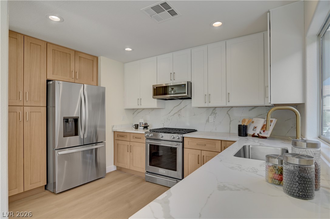 1501 Couples Street Property Photo 1