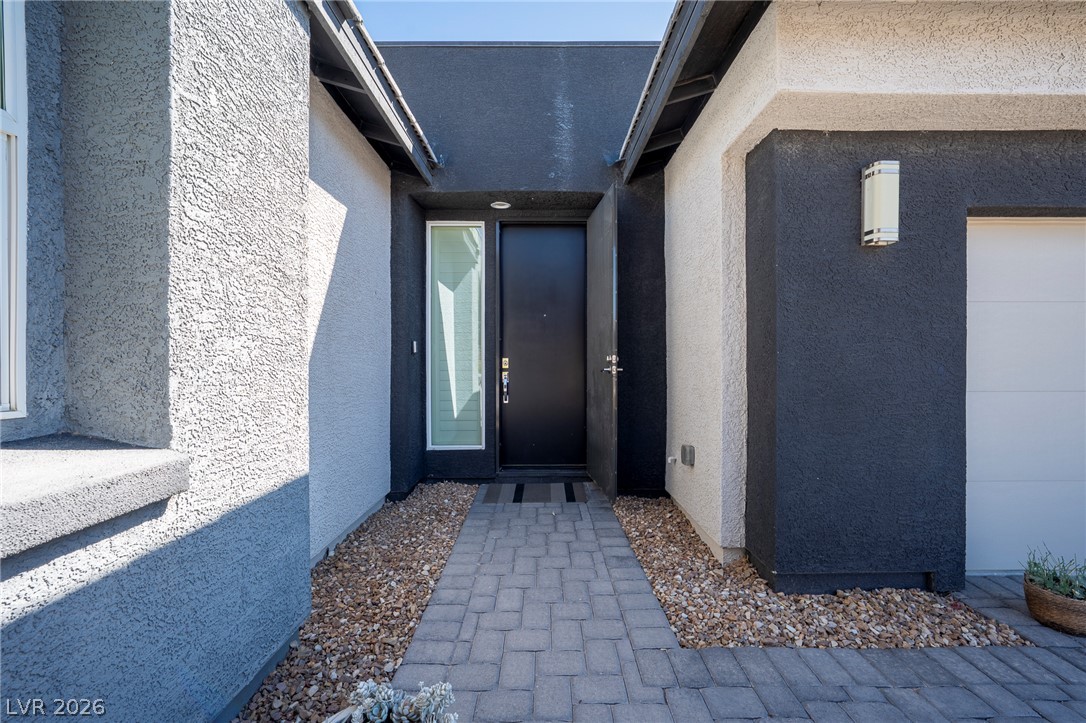 4820 South East Argent Hills Avenue Property Photo 4